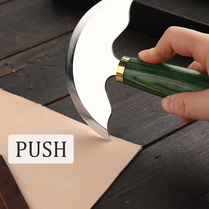 стоманен нож за кожа, полумесец 125 мм