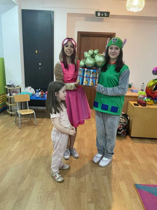 Animatori petreceri copii animator pachet 2 h 2 animatori