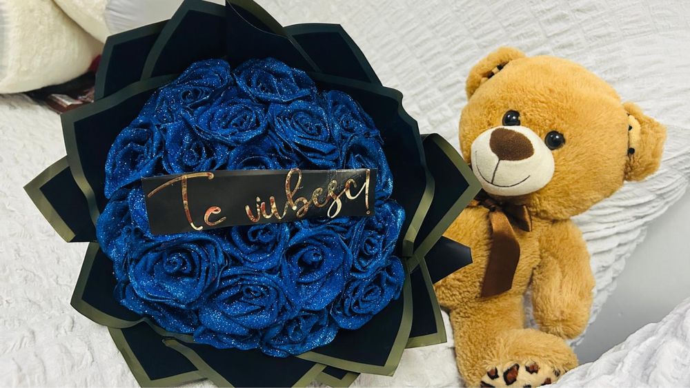 Trandafiri cu sclipici/Cadoul de ziua femeii/Craiova/ 8 Martie