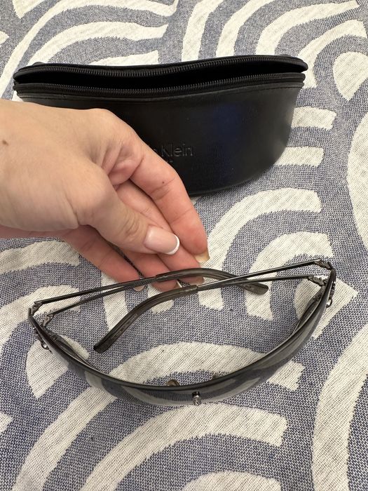 Солнцезащитные очки Vogue