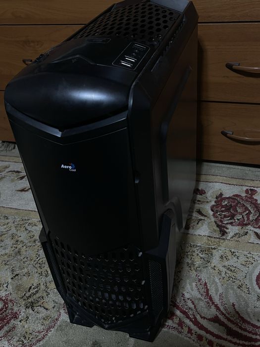 Игровой крутой компьютер