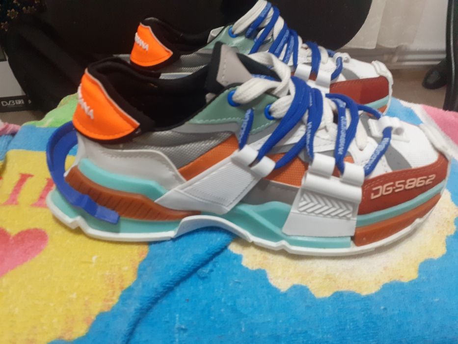 Vand adidași originali dolce gabbana