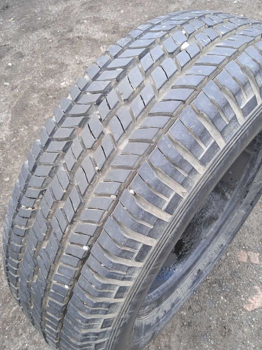Yokohama 215/65 R15