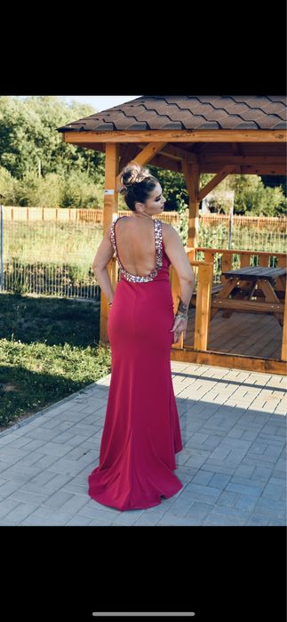 Rochie de nasa cu pietre cusute manual