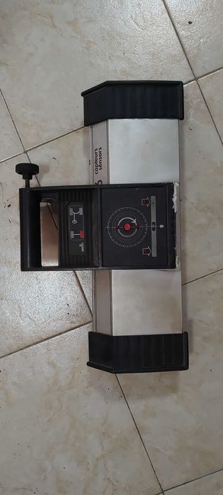 Стенд за реглаж на преден/заден мост Facom