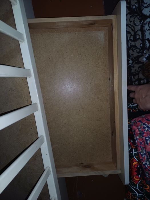 Детский кровать сотилади