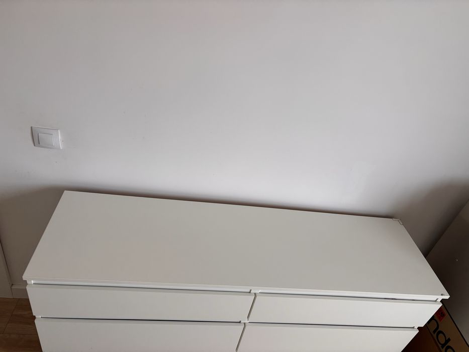 Comoda ikea foarte bine intretinuta