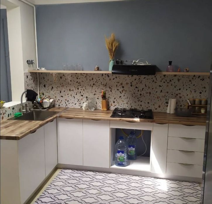 Кухонная мебель на заказ.