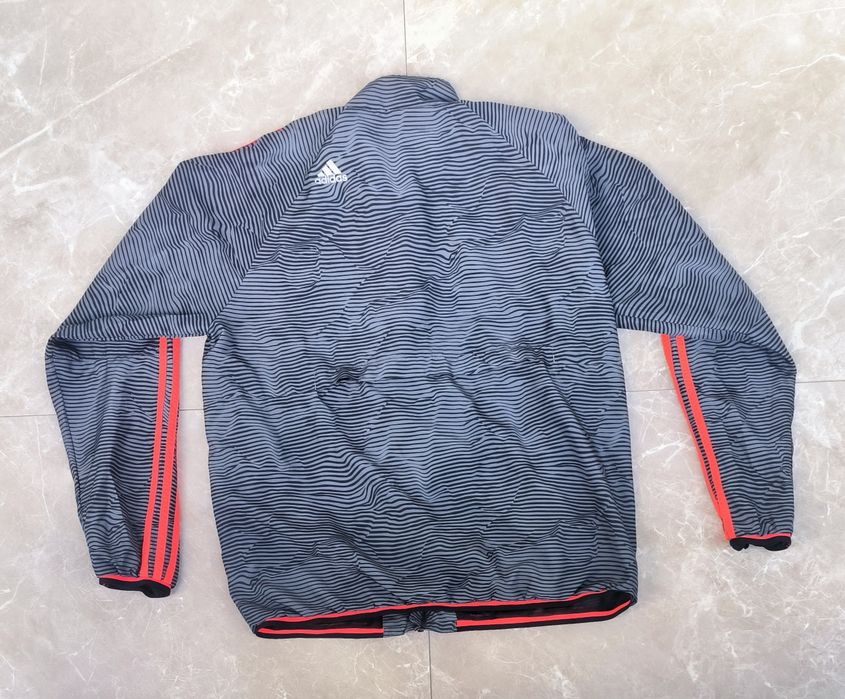 Adidas  Manchester United размер L Мъжко горнище