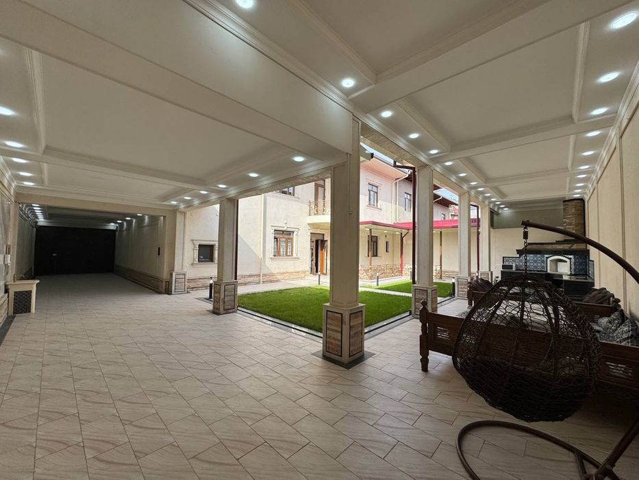 Ibn Sino Taxta bozor orqasida mahalla 5 sotix 8 hona Yangi uy