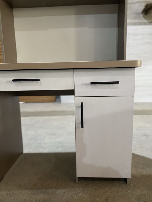 Стол письменный парта