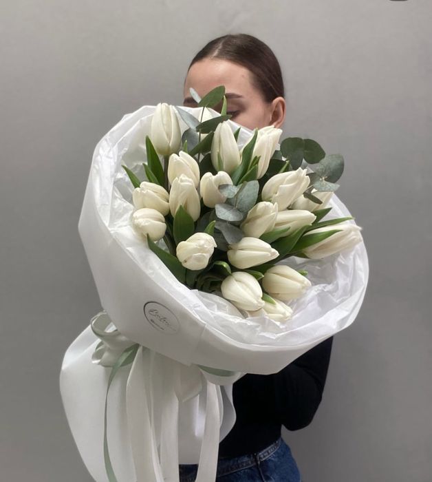 Тюльпаны на 8-марта