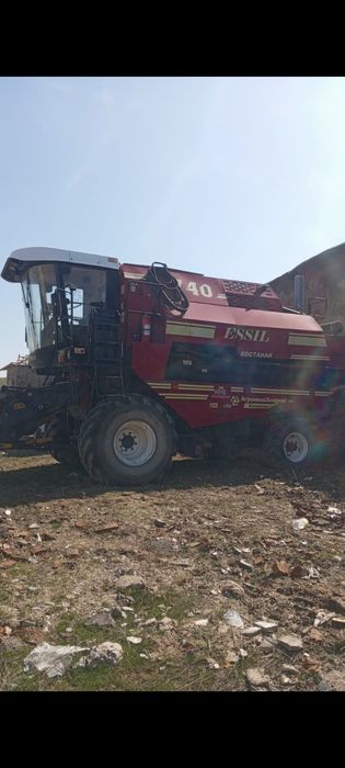 Продам Комбайн ESSIL 740