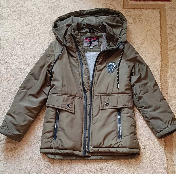 Продам Осенние Куртки