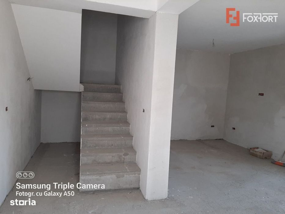 Duplex cu 4 camere de vanzare in localitatea Timisoara, zona Plopi