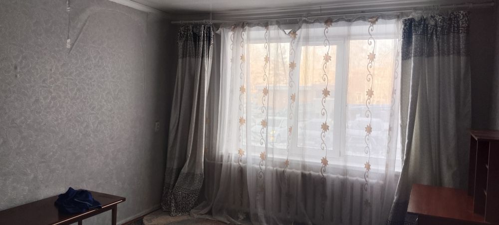 Сдам 2х комн квартиру