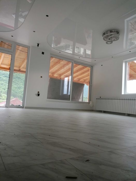 Монтаж на ламиниран паркет / трислоен паркет / 3D ламинат на стена