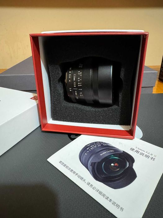 Obiectiv 7 Artisans MF 7.5mm f/2.8 Mark II