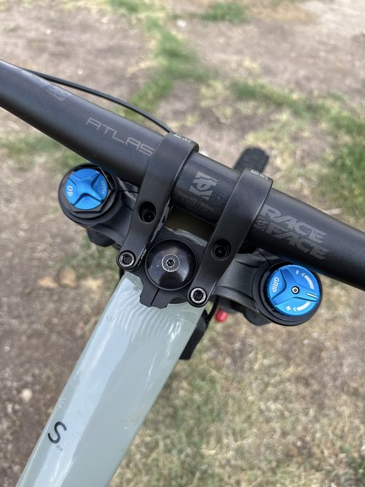 Cube 215 29 L DH ГАРАНЦИЯ