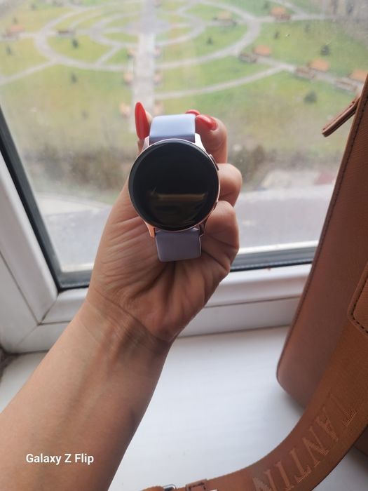 Часы от Samsung  смарт