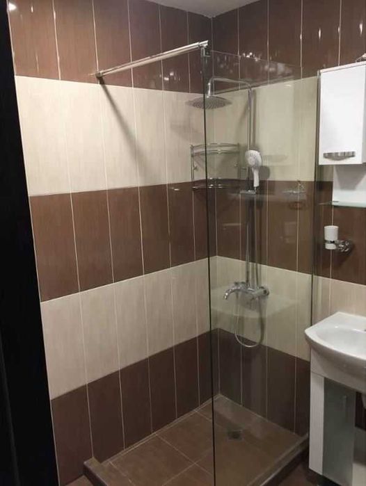 Дава се под наем Двустаен апартамент в София, Полигона - 78 кв.м за 561 € - Снимка #4