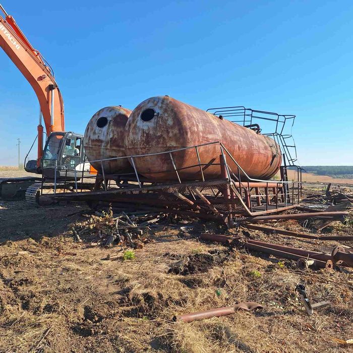 Цистерни за вода 2×25 куб.