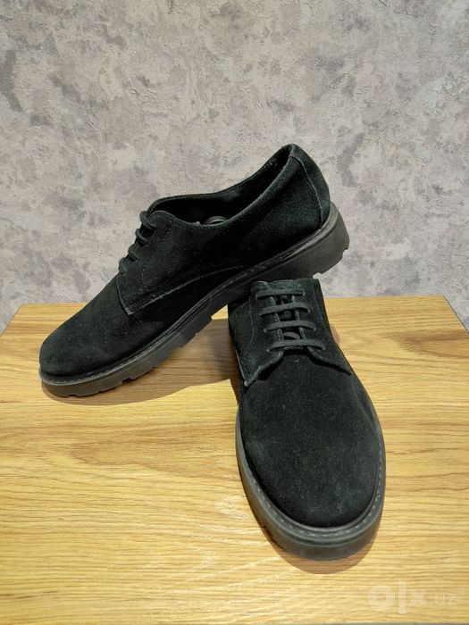 Оригинальные туфли Derby ZARA