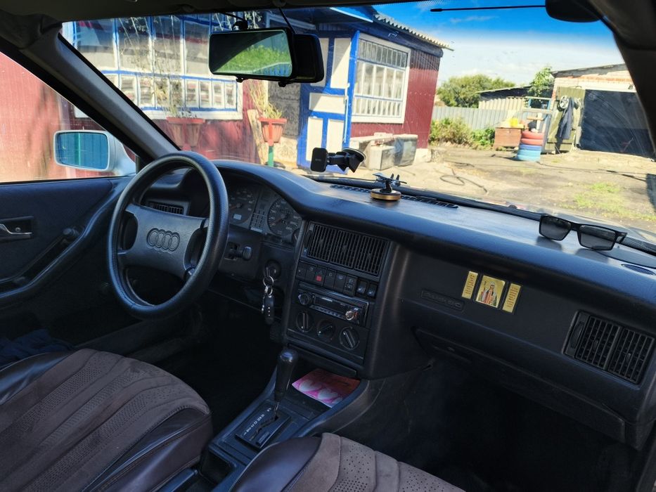 Продам Ауди 80 б4