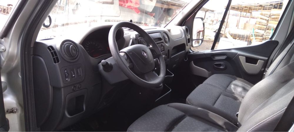 Renault Master 2017 10 paleti