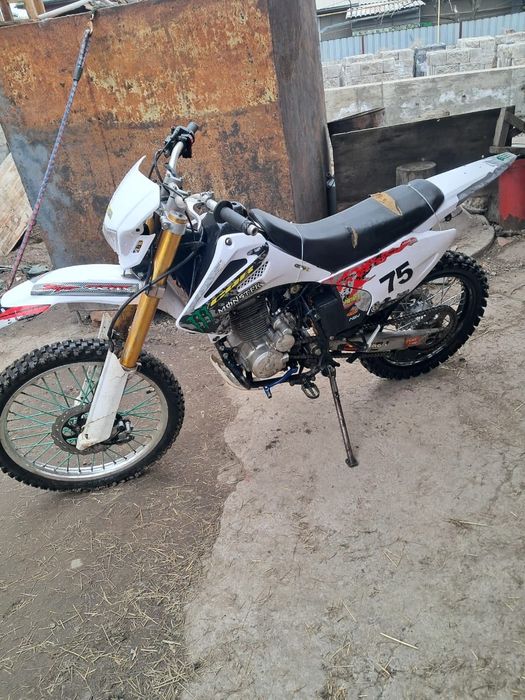 Продам Эндуро 250куб