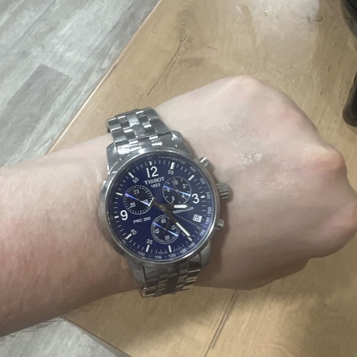 Часы Tissot , стальные