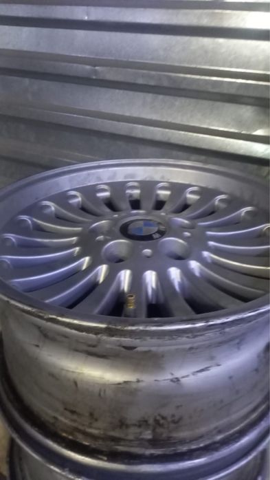 Продам два комплекта R16 оригинал