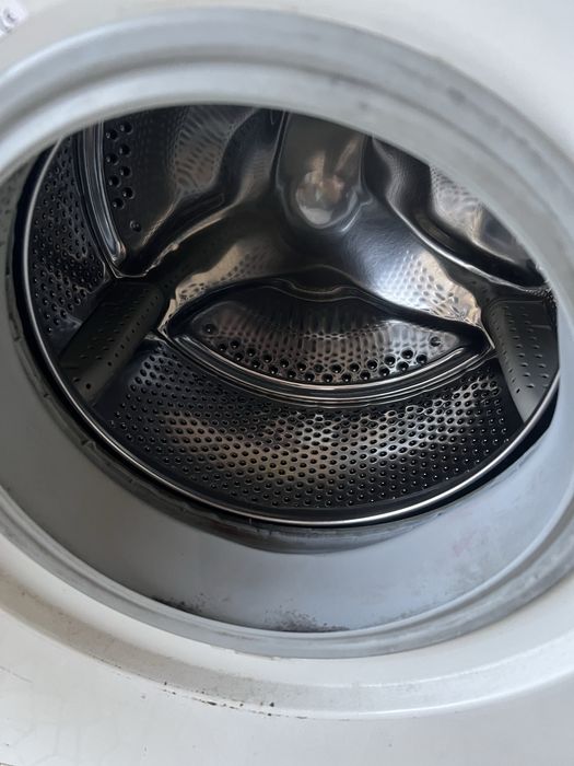 Стиральная машинка Candy рабочая