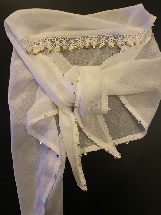 Кърпа, забрадка за носия