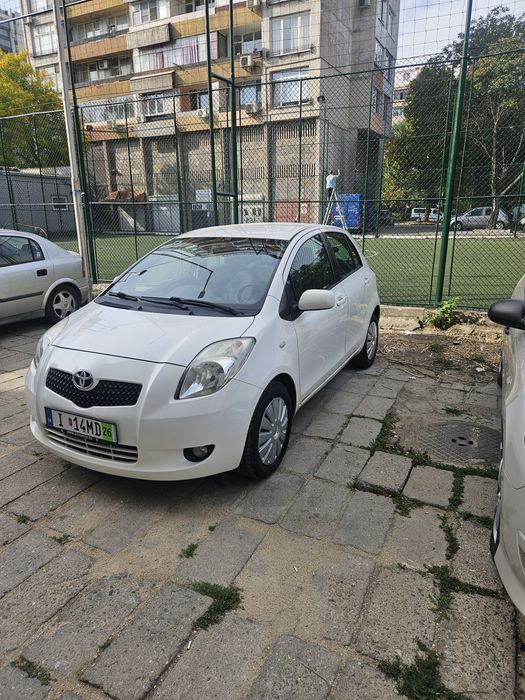 Toyota yris 1.300