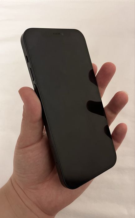 Продам 12 айфон срочно