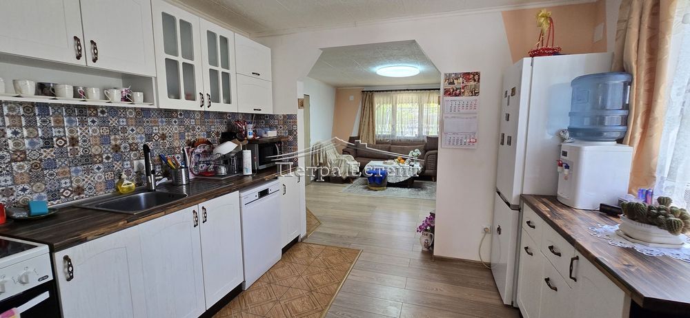 Къща в Варна-Галата площ 79 цена 250000