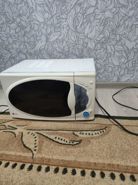 Микроволновая печь 12000