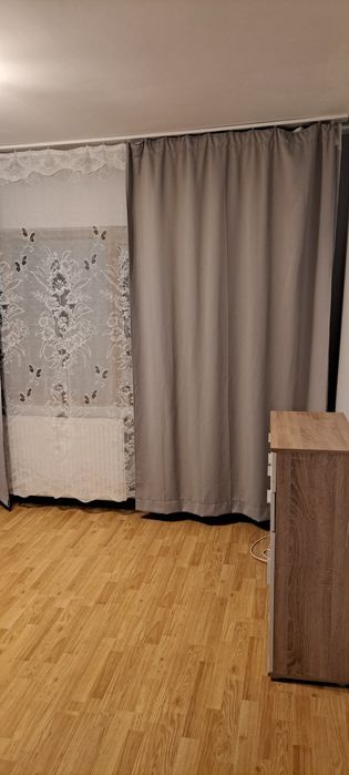 Se vinde apartament 3 camere