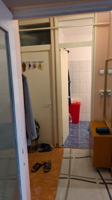 Proprieter inchiriez apartament cu o camera in Campia Turzii