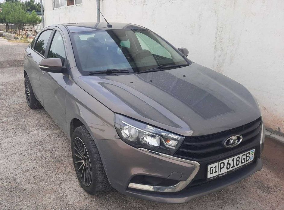 LADA vesta 2019 год