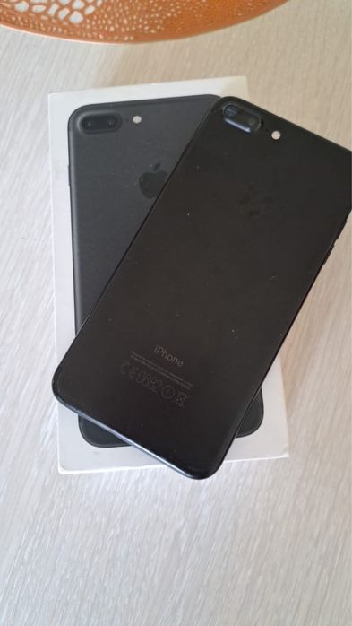 Iphone 7+, с коробкой