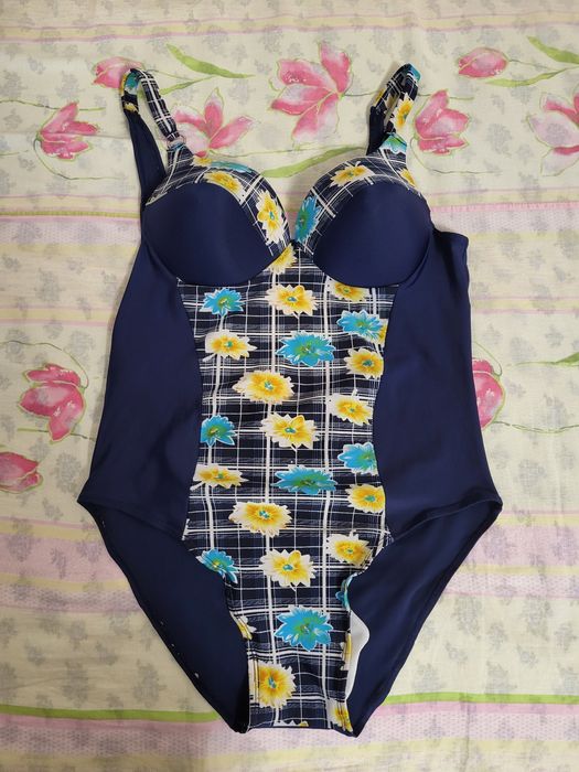 Купальник слитный, 48-50р.