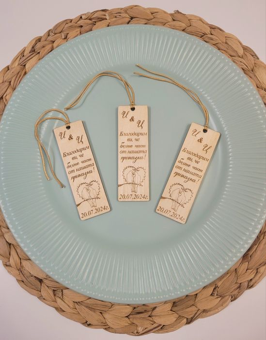 Подаръчета за сватба. Подаръци за гости.Разделител.Магнитче