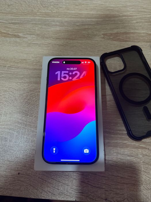 Продавам iPhone 15 128GB  Black в отлично техническо състояние