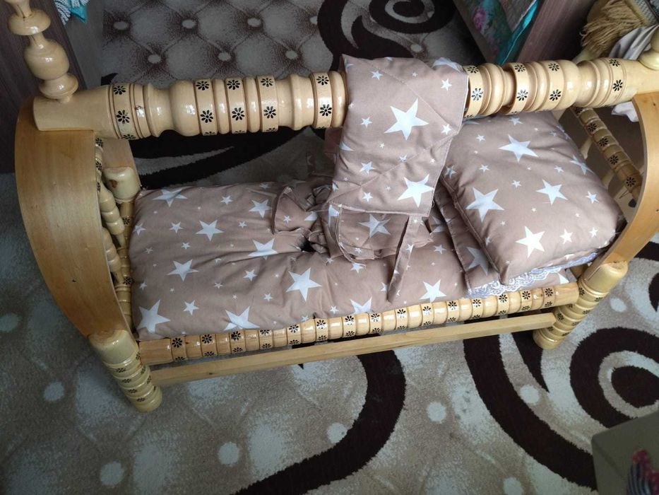 Бесык кровать, колыбельня