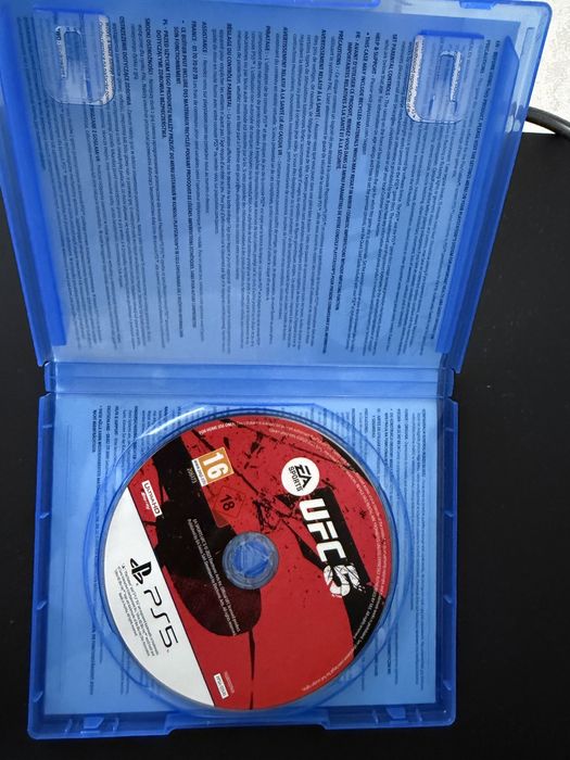 ufc 5 ps5.       .