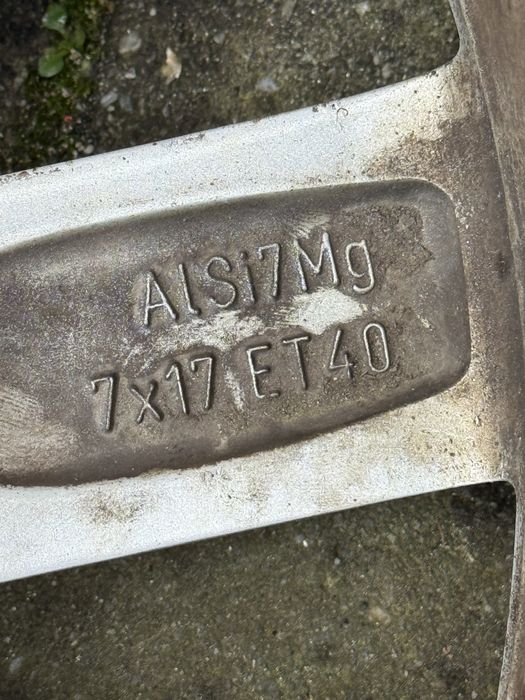 O janta skoda superb 5x112  r17 et40