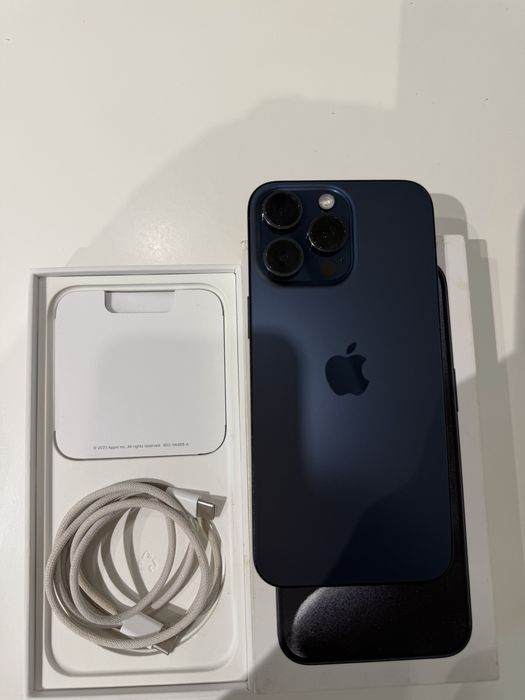 Продам apple 15 pro max
