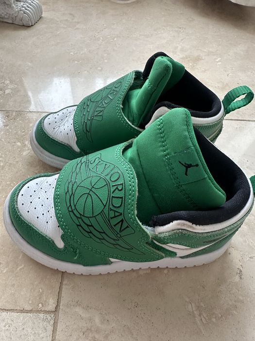 Adidasi copii Jordan marimea 26